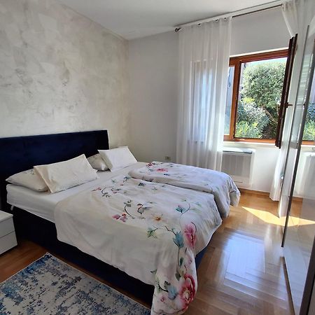 Apartments Leona Umag Ngoại thất bức ảnh